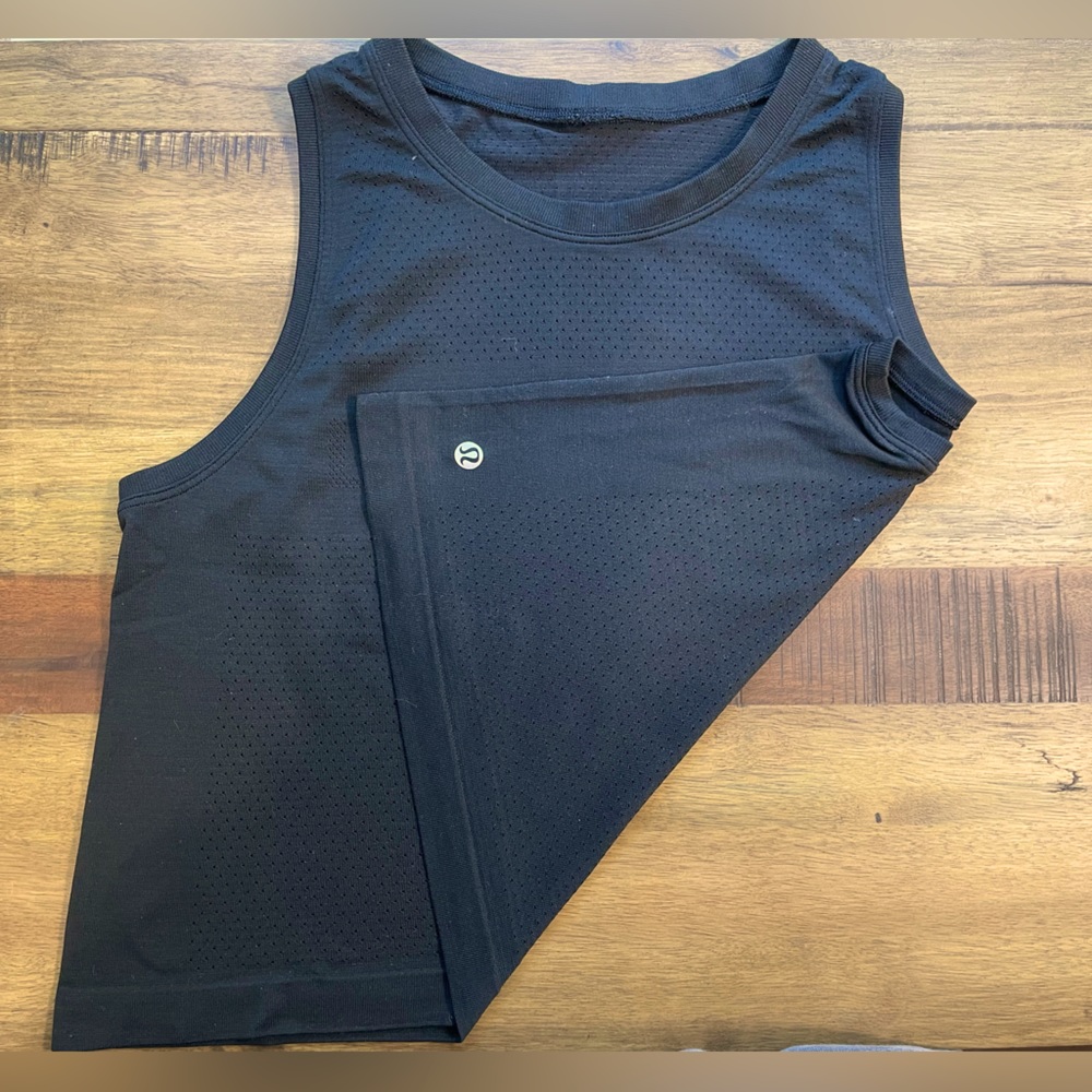 Lululemon Cropped Tank
